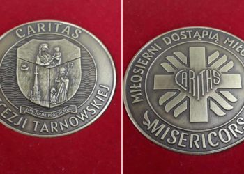 Na zdjęciu: medal Misericors