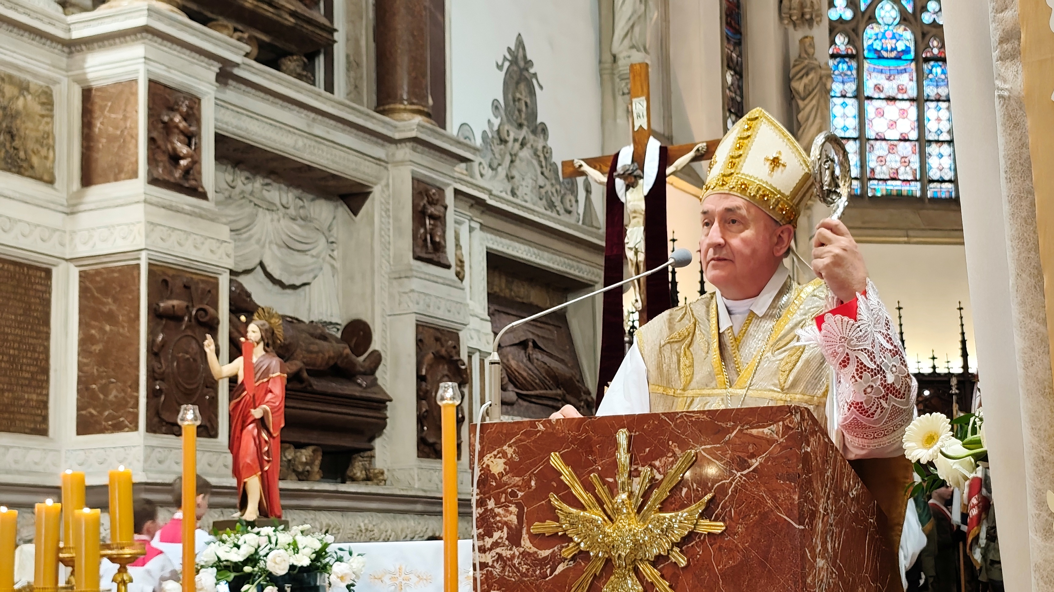 Bp Jeż w Święto Konstytucji 3 Maja: „Ojczyzna to więzi i relacje, tworzone przez pokolenia Polaków”