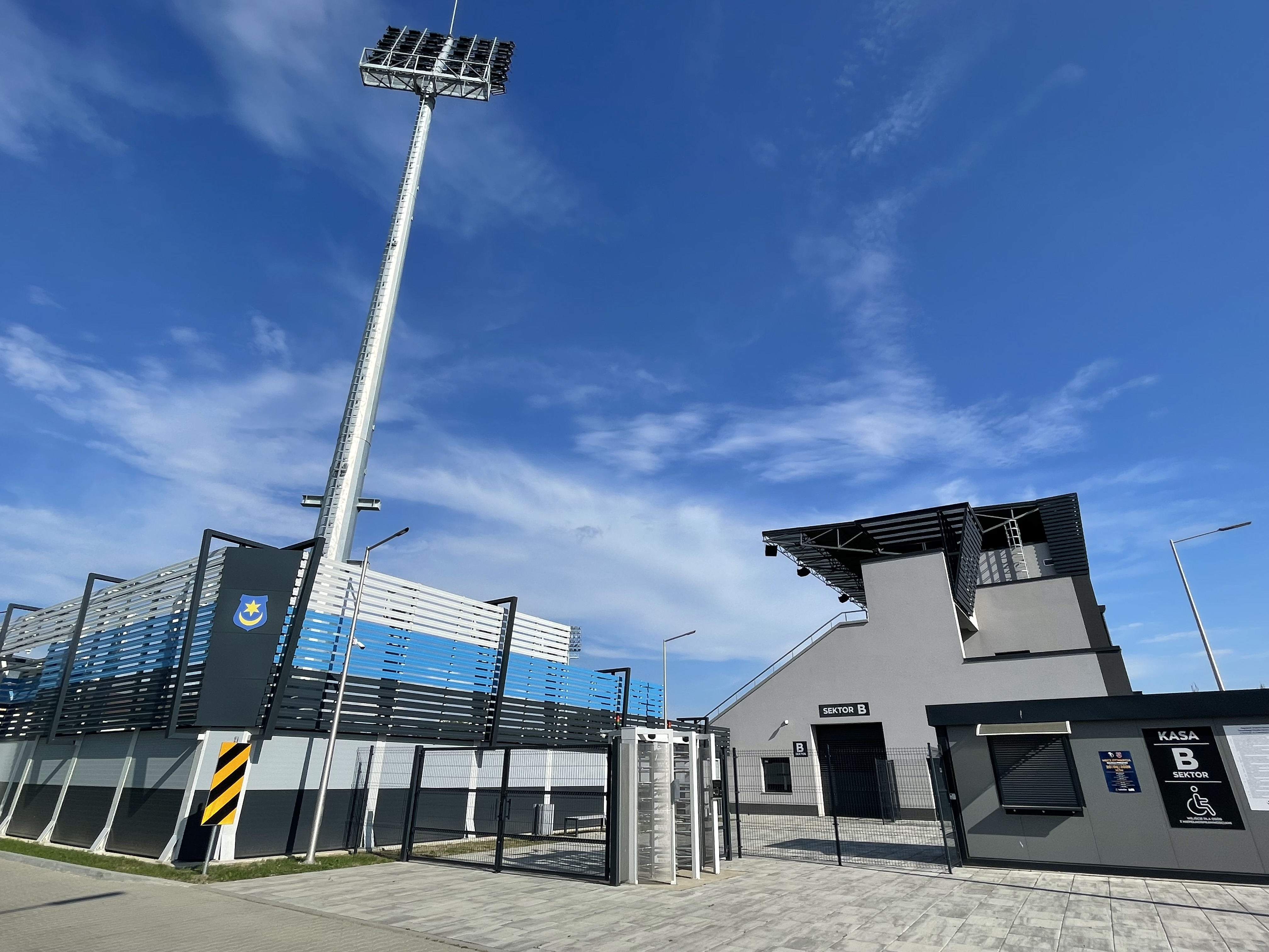 Stadion w Mościcach gotowy do otwarcia. Na dobry początek mecz Termaliki z Unią Tarnów