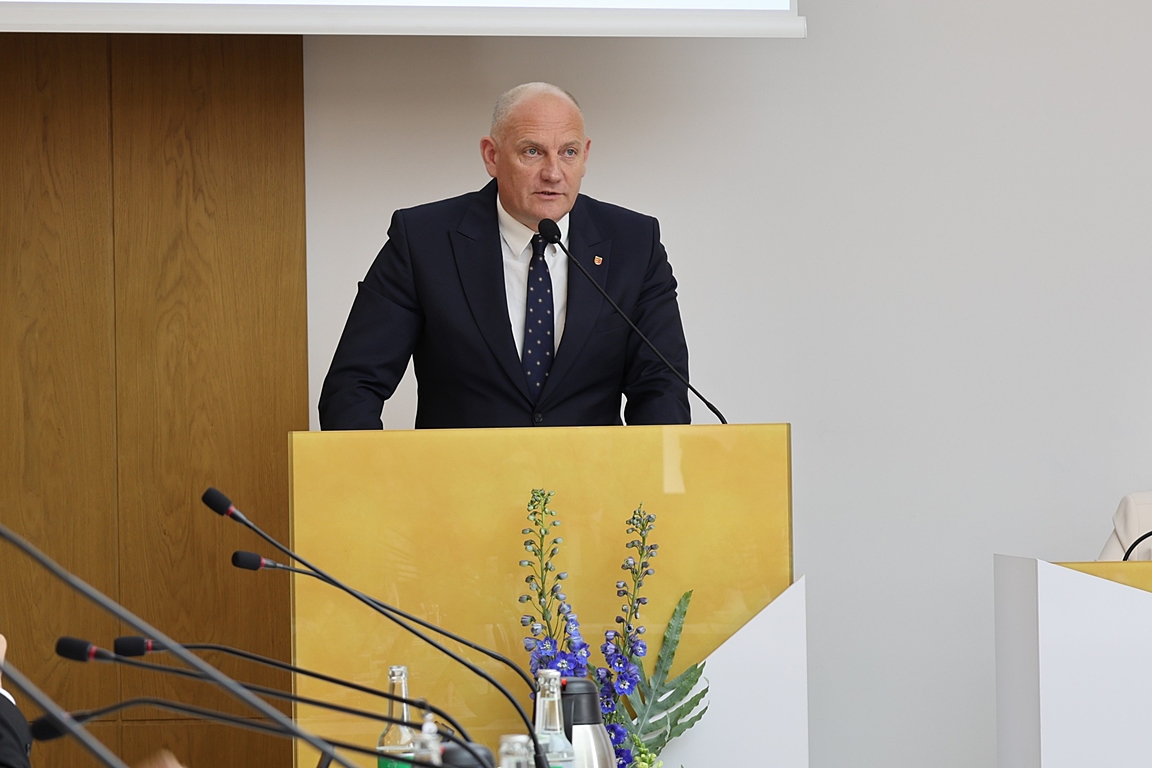 Radni byli jednogłośni. Zarząd Powiatu Nowosądeckiego z absolutorium i wotum zaufania