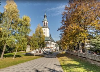 fot. sanktuarium.zawada.diecezja.tarnow.pl