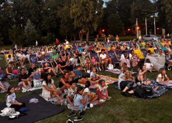 fot. Kino plenerowe w Wierzchosławicach 30.07.2026