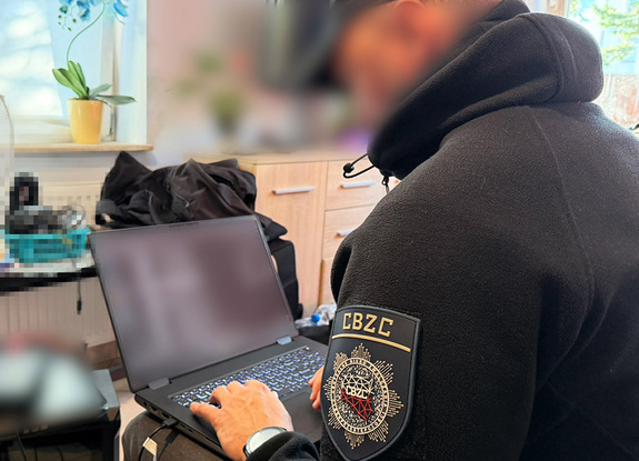 fot. zdjęcie ilustracyjne, Centralne Biuro Zwalczania Cyberprzestępczości