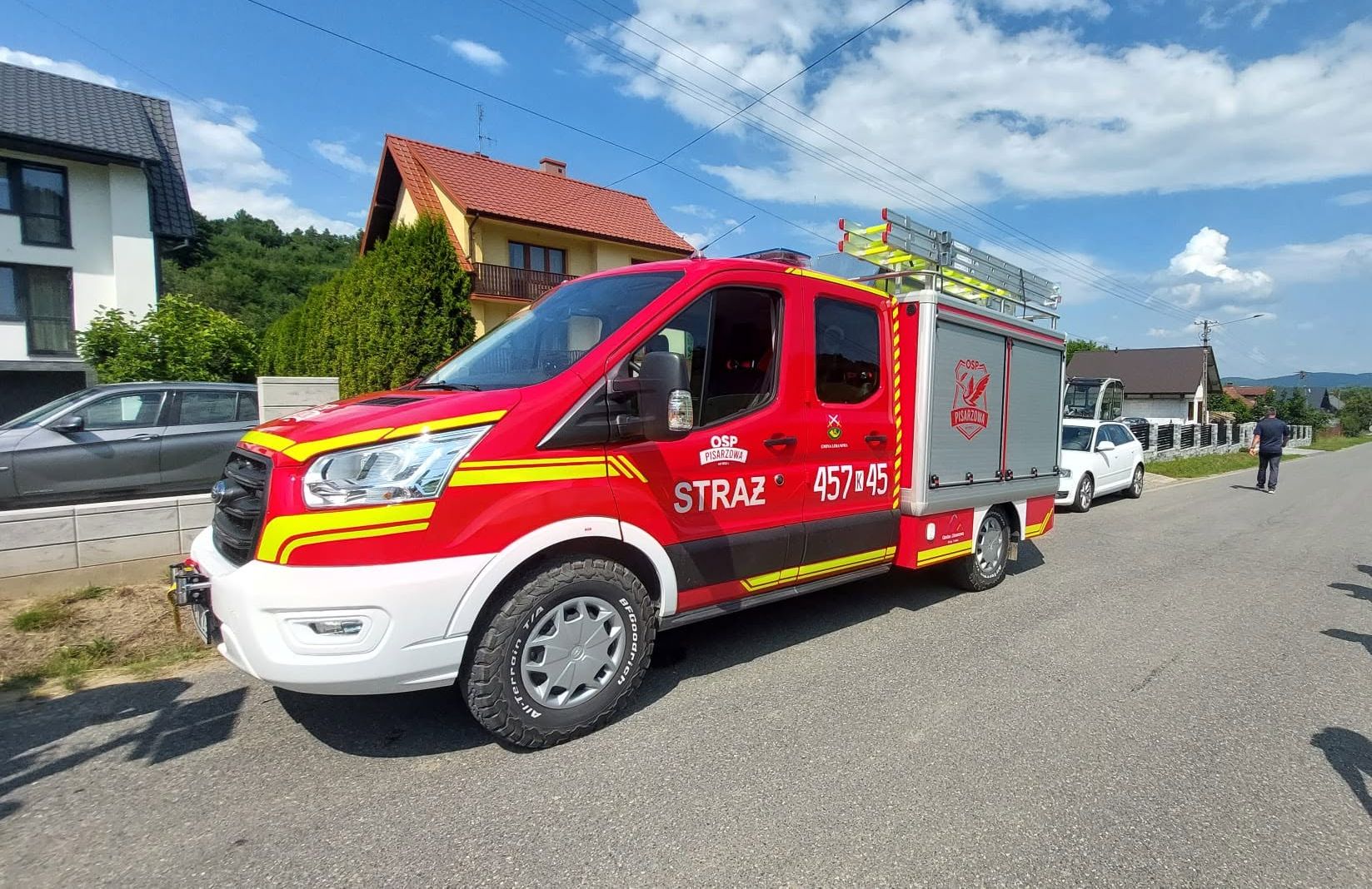 Kobieta potrącona przez samochód dostawczy. Ranna została zabrana do szpitala