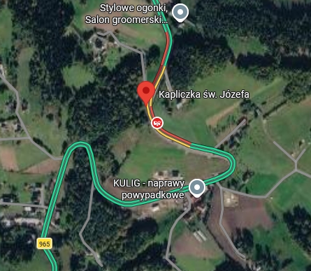 Laskowa: Samochód osobowy zderzył się z motocyklem