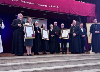 Fot. ks. Eugeniusz Szyszka, ks. Maksymilian Lelito, ks. Dawid Grabowski