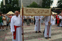 Boze_Cialo_ns_06_202530