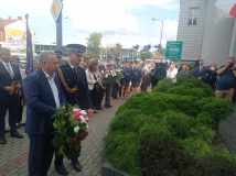 004787a0-9d61-4672-af17-673b0afbdd22