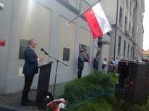 046e63ff-6f38-4dfa-8736-d69e20f69dd1