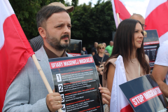 stop_imigrantom_07_202515-1