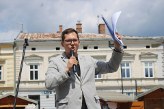 stop_imigrantom_07_202528-1