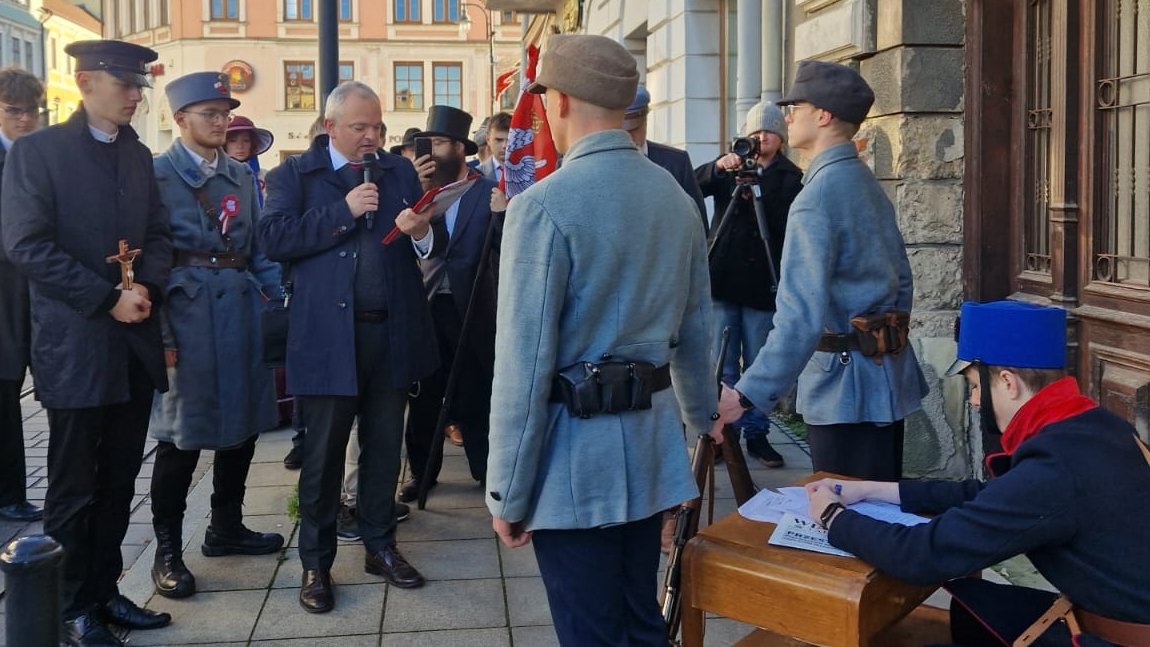 WhatsApp-Image-2025-10-31-at-10.28.33 WhatsApp-Image-2025-10-31-at-10.28.33