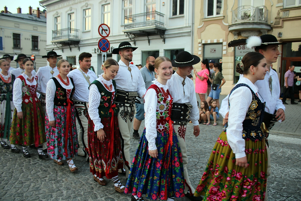 swieto_dzieci_gor_korowod_07_202516