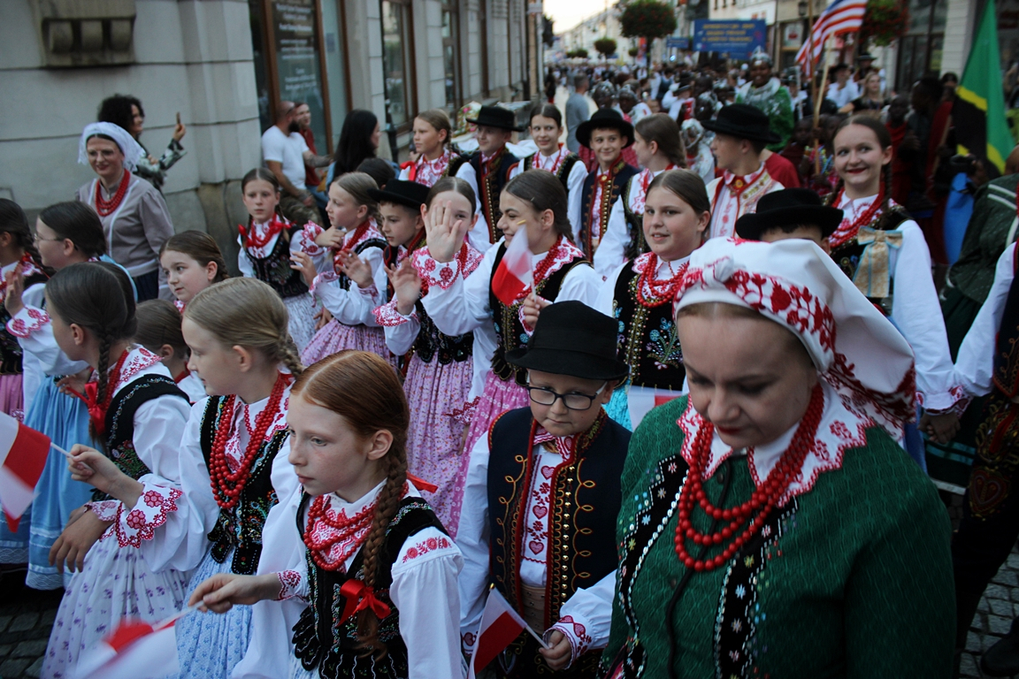 swieto_dzieci_gor_korowod_07_202527
