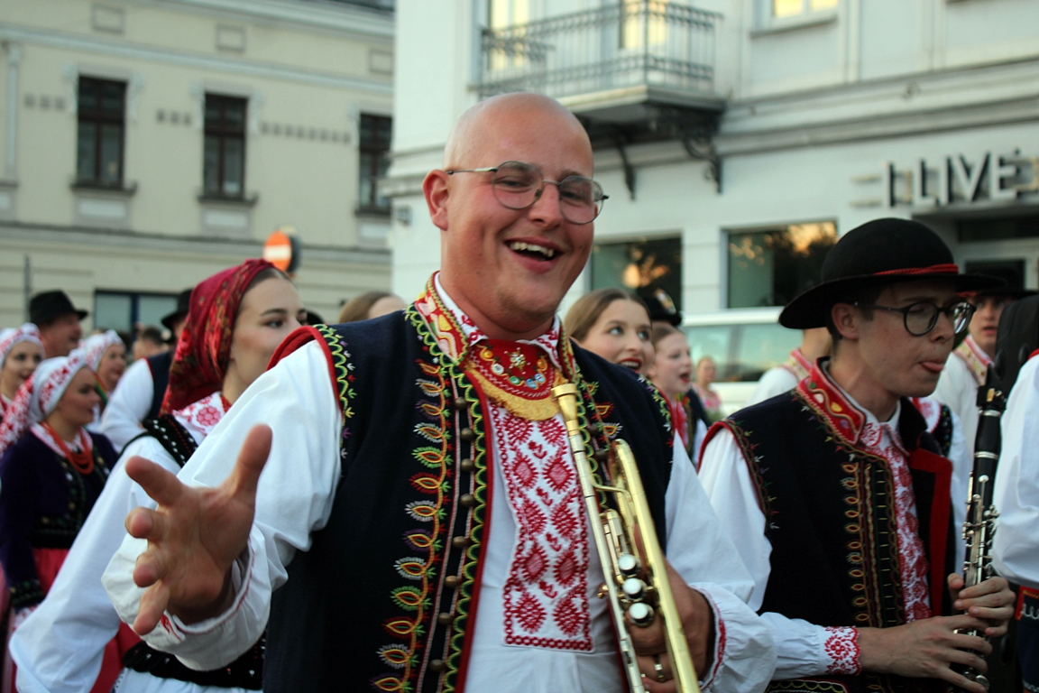 swieto_dzieci_gor_korowod_07_20256